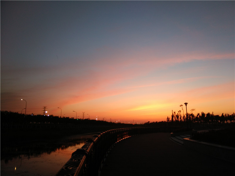 3.孟李冕_津南·晚景_风光.jpg